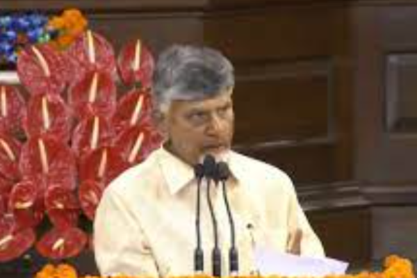 Chandrababu proposes Modi’s name for PM